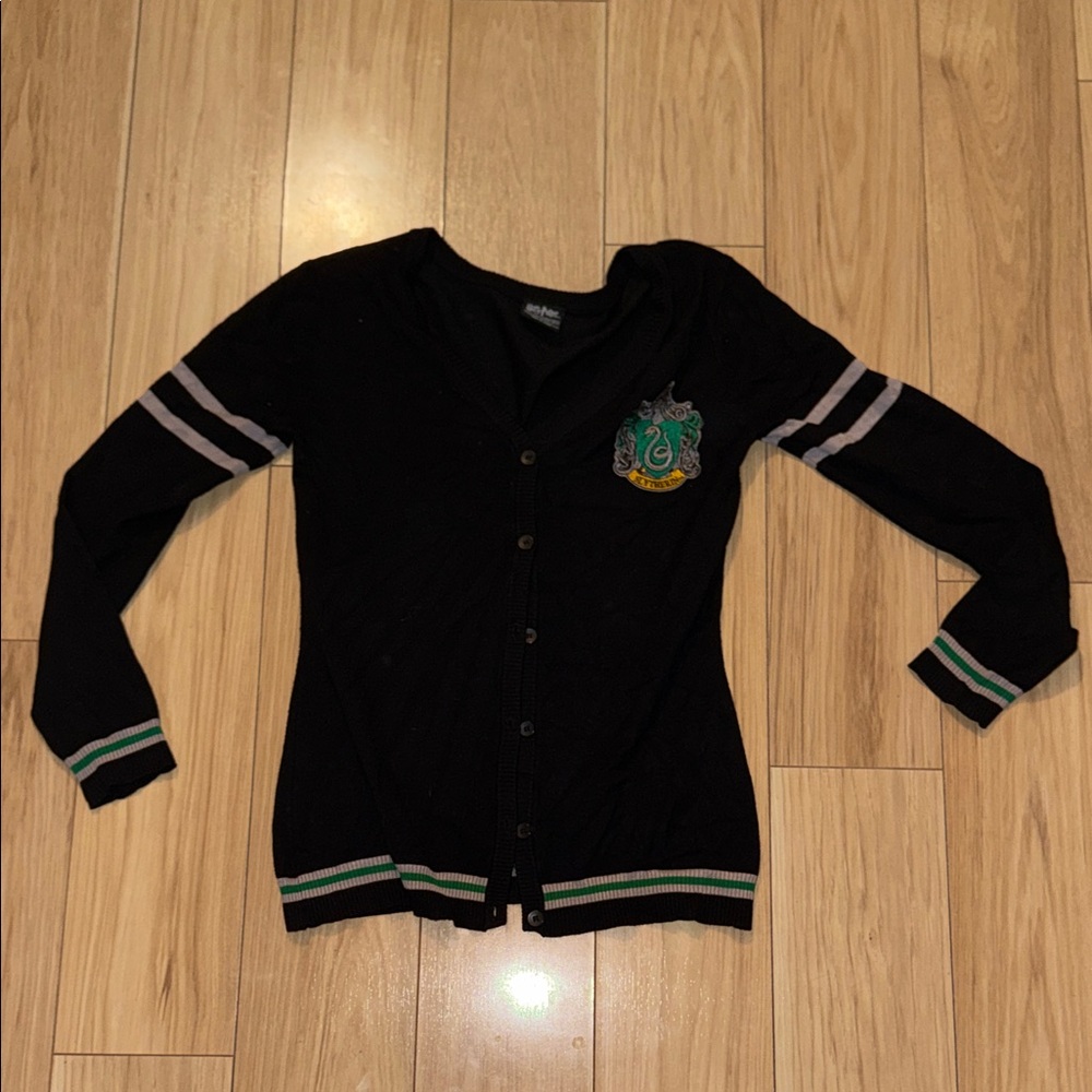 Hot Topic Harry Potter Slytherin Cardigan Sweater with Crest